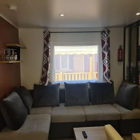 אתר קמפינג Mobil-home *