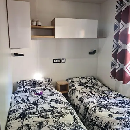 Mobil-home אתר קמפינג *